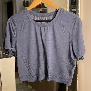 Lululemon // cropped tee